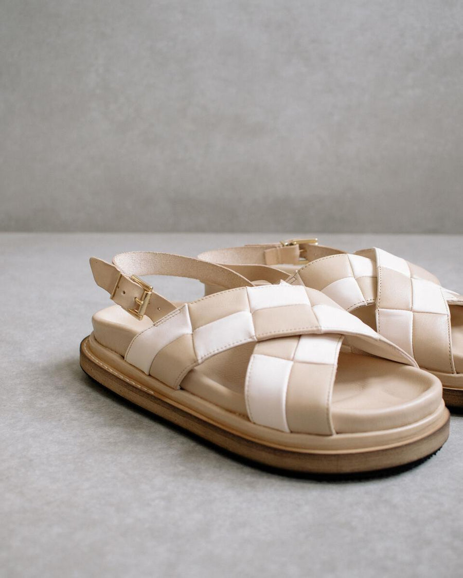 ALOHAS Marshmallow Scacchi Sandal - Stone Beige Ivory